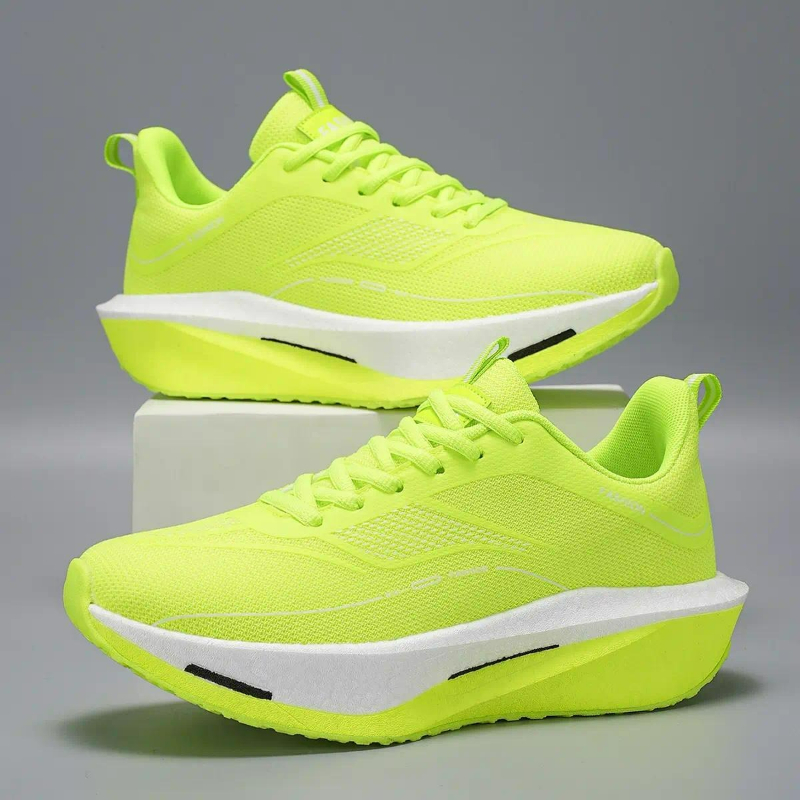 Hardloopschoenen met carbonpla - Lightweight Road Running Shoes recensie en prijs